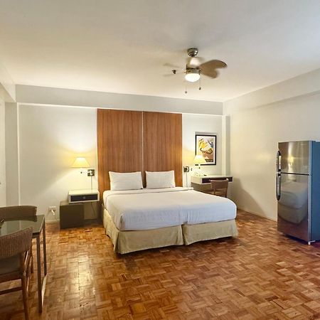 The Clipper House, Poblacion Makati Манила Екстериор снимка