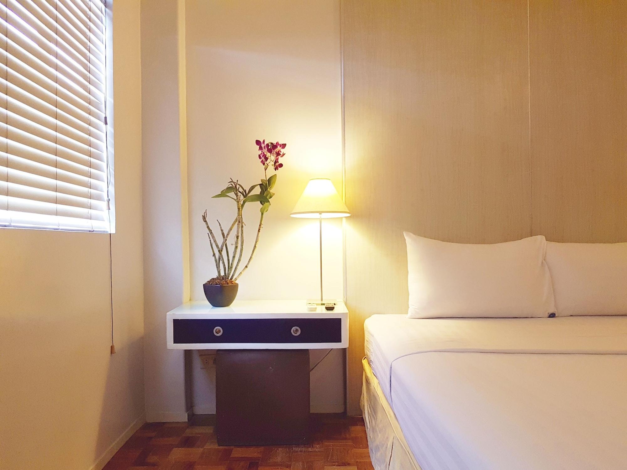 The Clipper House, Poblacion Makati Манила Екстериор снимка