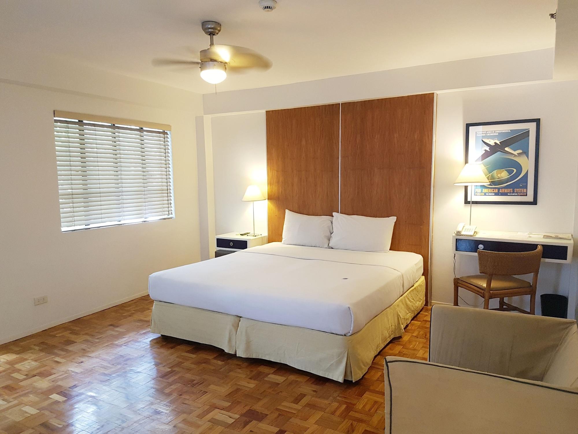 The Clipper House, Poblacion Makati Манила Екстериор снимка