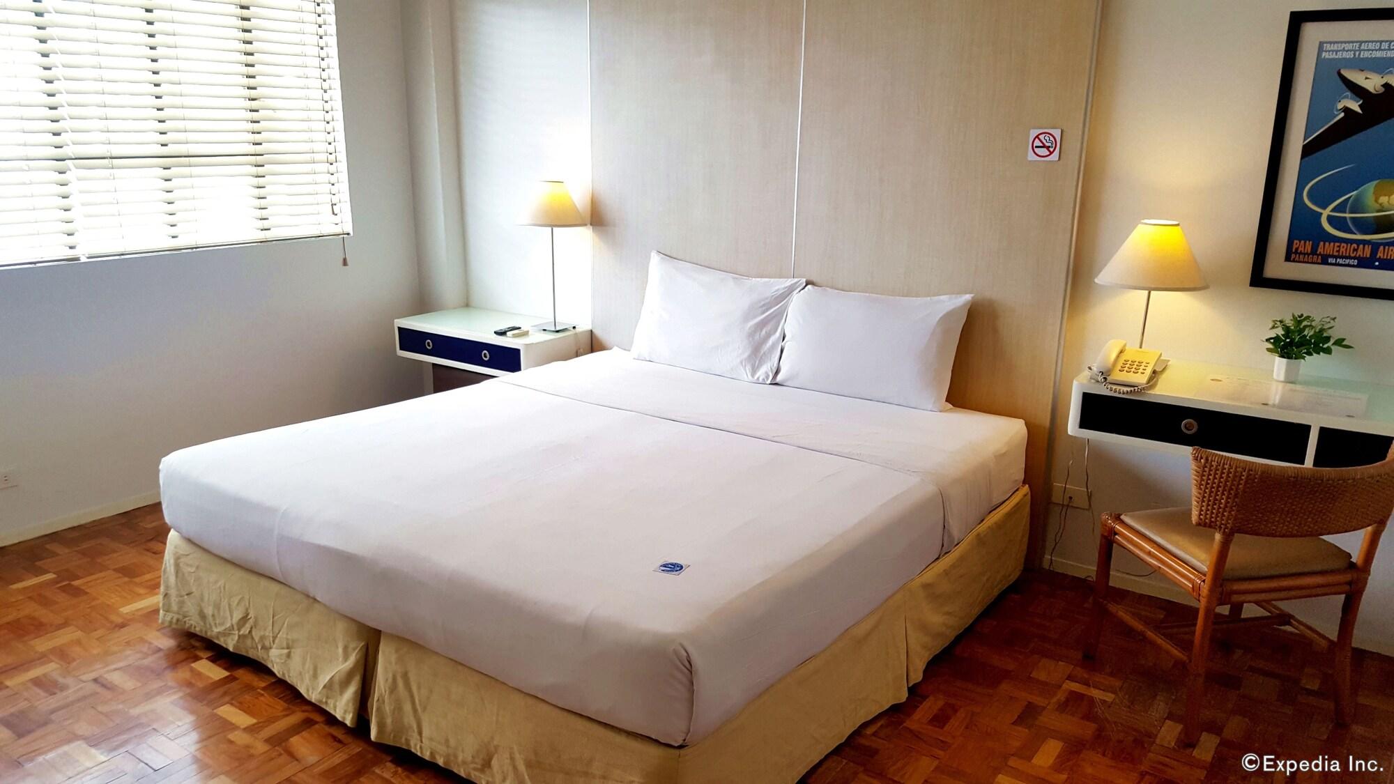The Clipper House, Poblacion Makati Манила Екстериор снимка