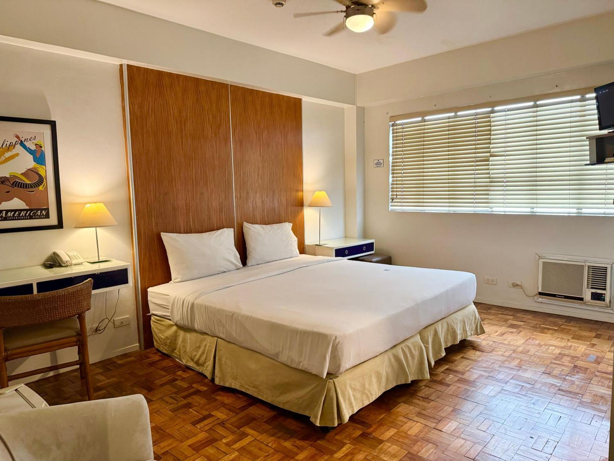 The Clipper House, Poblacion Makati Манила Екстериор снимка